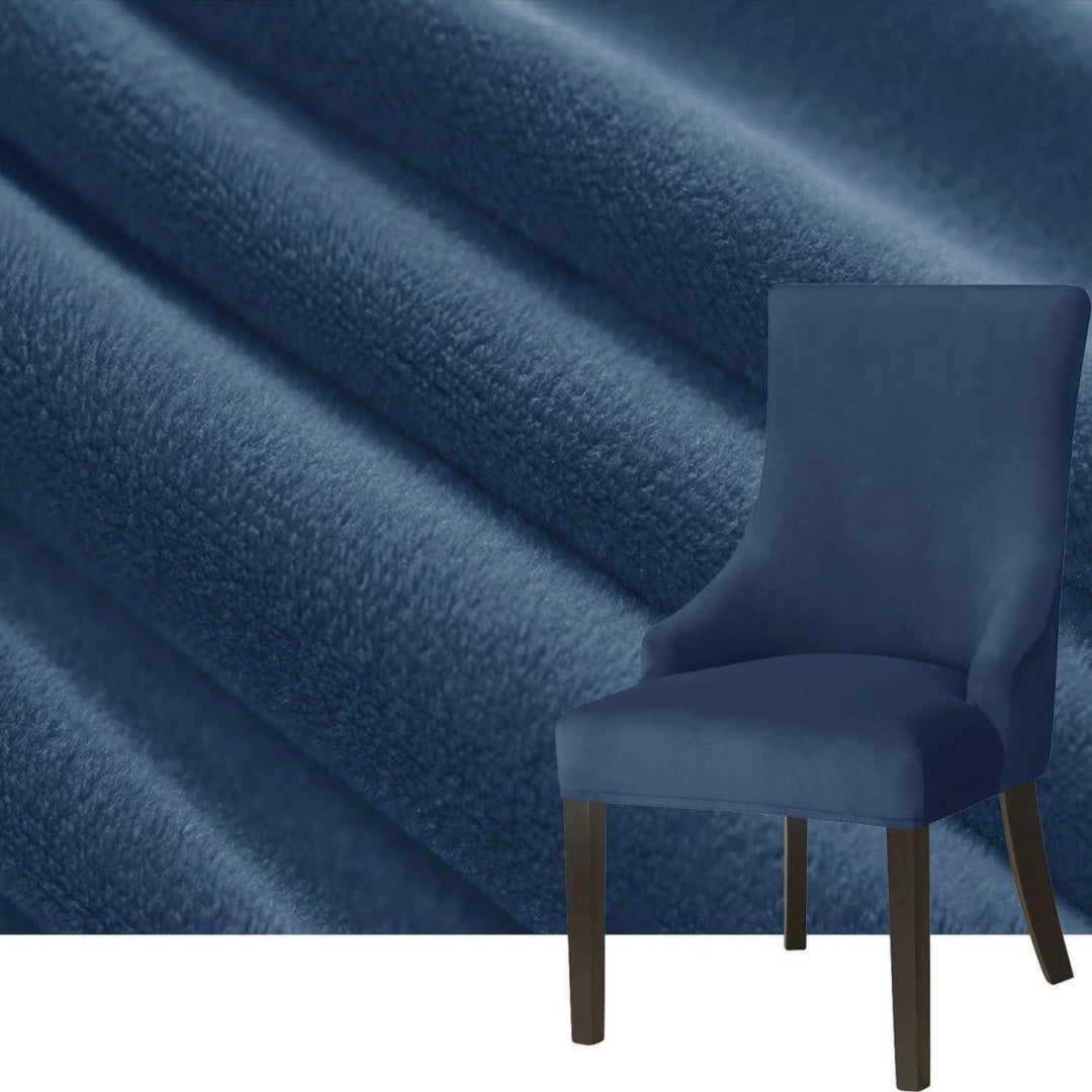 Poltrona da soggiorno con braccioli rivestimento in velluto blu